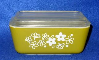 Vintage Pyrex 502 Spring Blossom / Crazy Daisy Kitchen Refrigerator Dish & Lid