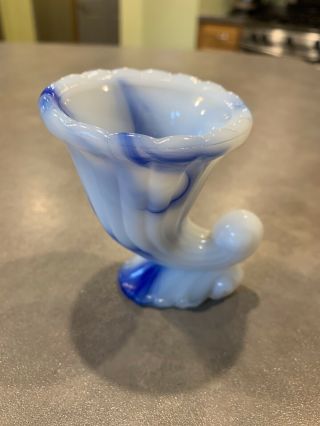 Vtg Akro Agate Slag Glass Blue White Marbled Cornicopia Horn Vase Toothpick Matc