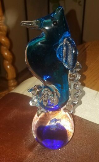 Fine Vintage Blown Glass Murano Style Seahorse Paperweight W/2 Fish Teal Blue