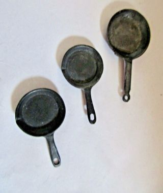 1:12 Vintage Artisan Hammer ' n Smith Mary Carson Rare Set 3 Grungy Black Pots 3