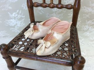 Antique Pink Silk Doll Shoes