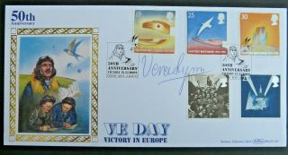 V.  E.  Day 50th Anniversary Fdc By Benham,  Signed Vera Lynn,  Very Fine