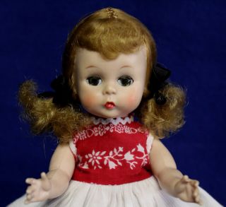 Madame Alexander - Kins Slw Blonde Doll Kins Outfit Sweet