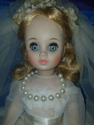 Vintage Madame Alexander Elise Bride Doll Blonde W/ring & Earrings Read Plz