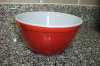 Vintage Pyrex 401 Red1 1/2 Pt.  Mixing Bowl