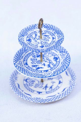 Dollhouse Miniatures Avon Miniatures Blue & White 3 Tier Cake Stand Porcelain