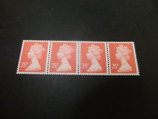 Gb.  Specialised Machin.  Sg X917a Coil Strip Of 4.  Mnh.