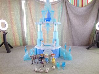 Disney Frozen Little Kingdom Elsa Magical Rising Castle Set