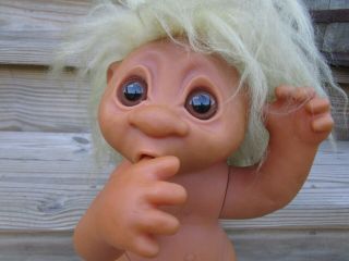 Vintage 1979 Norfin Greta Thumb Sucker Giant Th Dam 17” Troll Doll 806 Blond