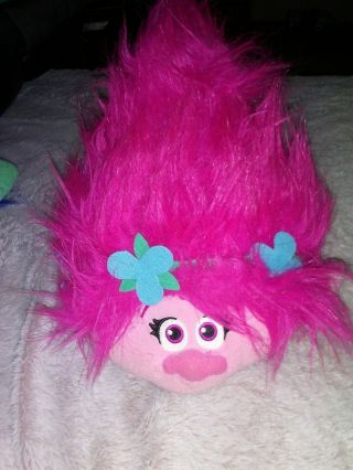 DreamWorks Trolls Poppy And Branch characters Plush Heads 3