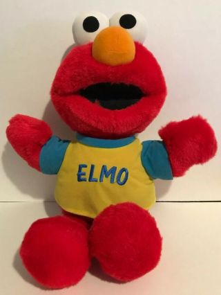 Tyco Sesame Street 1997 Toss & Tickle Me Elmo Talking 20 " Plush Store Mode