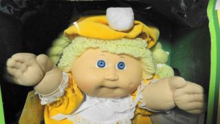 Vintage 1984 Cabbage Patch Kids Doll Clothes & Box Nrfb Gold Outfit Hat
