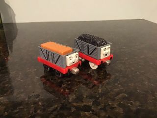Thomas & Friends Take Along N Play Die Cast Train Set Talking Troublesome Trucks