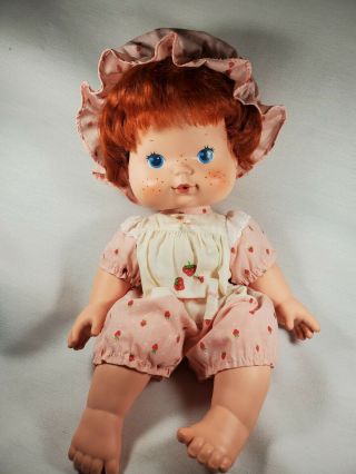 Vintage 1982 Strawberry Shortcake Baby Doll Blow A Kiss American Greetings