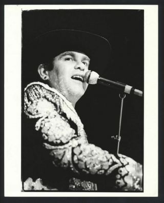 1996 Elton John On Stage Vintage Photo Candle In The Wind Gp