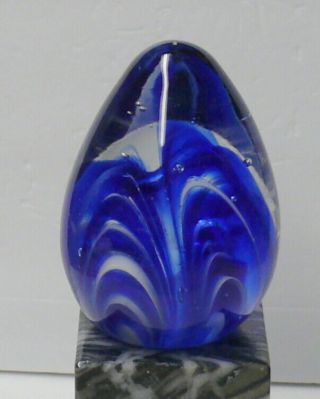 SOLID GLASS PAPER WEIGHT ART DECO BLUE/WHITE SWIRL CREATION 3