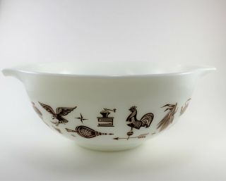 Pyrex Early American 2.  5 Qt Nesting Mixing Bowl 443 Eagle & Rooster