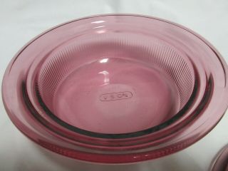 Corning Vision Cranberry Round Ribbed Casserole with Lid 24oz 2