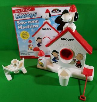 Peanuts Cra - Z - Art The Snoopy Sno - Cone Machine (2014)
