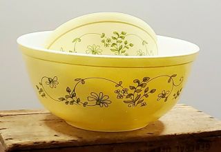 Vintage Pyrex Shenandoah Mixing Bowls Floral Yellow Green Round Dishes 401 403