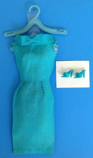 Vintage Barbie Turquoise Silk Sheath Dress W/matching Heels 1962 - 1963 Vgc