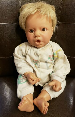 Lee Middleton 1997 19 " Baby Boy Doll Reva Schick Thumbsucker Blonde