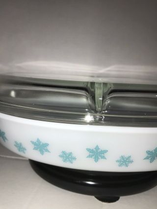 Vintage Pyrex Turquoise Snowflakes Divided Casserole Dish With Lid 1.  5Qt. 2