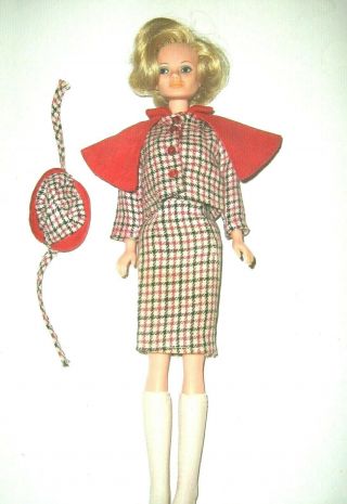 Vintage Gerry Andersonthunderbirds Lady Penelope Doll In Full Outfit Stunning