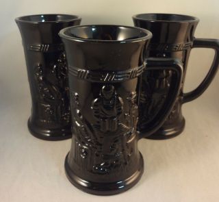 Tiara Black Glass Beer Steins (set Of 3) Mugs Tavern Scenes Vintage