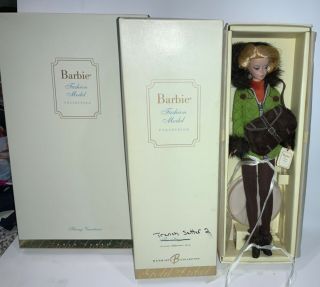 2006 Mattel Barbie Silkstone Trench Setter Doll W/ Box Skiing Vacation G5271