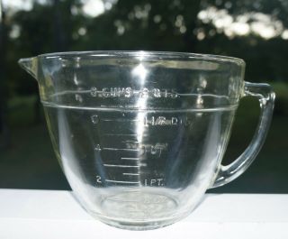 Vtg Anchor Hocking Fire King 8 Cup 2 Quart Clear Glass Measuring Bowl W/spout