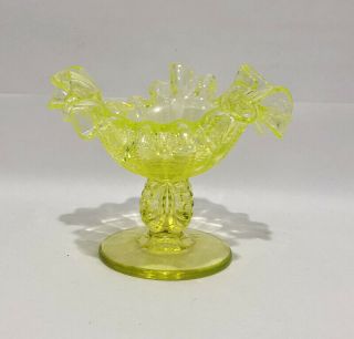 Vintage Yellow Art Glass Pedestal Compote Candy Dish Ruffled Edges Mi25