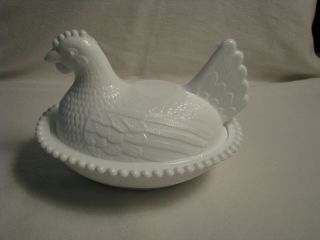 Vintage White Milk Glass Chicken Hen On Nest Covered Bowl Candy/butter Dish