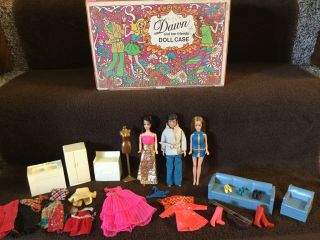 Topper Dawn 3 Dolls Case Clothes,  Accessories.  Vintage Find
