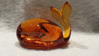 Vintage Pilgrim Art Glass Whale Figurine Paperweight Handblown In Amber