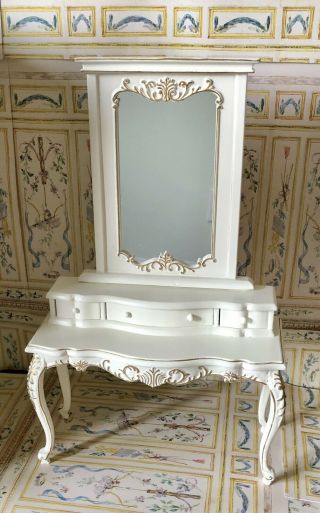 Neo Blythe 1:6 Dressing Table With Mirror By Meriucorp
