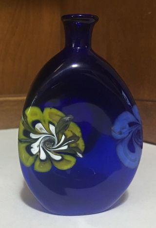 Vintage Small Hand Blown Cobalt Blue Glass Flowers Bottle 2