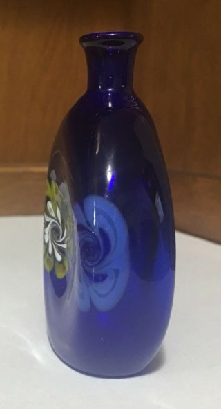 Vintage Small Hand Blown Cobalt Blue Glass Flowers Bottle 3