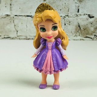Disney Princess Mini Toddler Tangled Rapunzel 3.  75 " Tall Pvc Figure