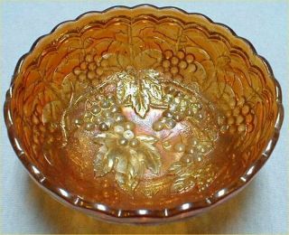 Imperial Grape Carnival Glass Berry Bowl 2