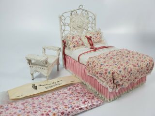 Minatures By Joan Dollhouse Furniture White/pink Bed,  Settee And Extra Fabric