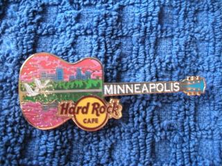 Hard Rock Cafe Minneapolis Skyline Guitar Pin Le Closed Cafe