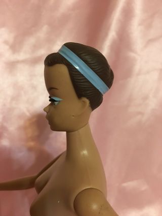 Vintage Fashion Queen Barbie Doll With Wig 2