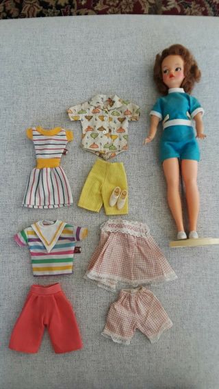 Vintage Ideal Tammy Doll With Outfits And Stand