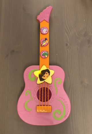 Mattel Dora Explorer Bilingual Interactive Musical Guitar Talks Lights Sounds