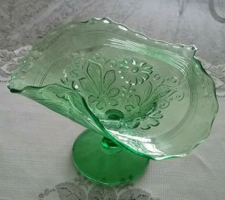 Ruffled Green Depression Glass Candy Dish/compote On Pedestal - Daisies