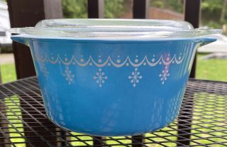 Vintage Pyrex 473 Snowflake Garland Blue Casserole Bowl With Lid