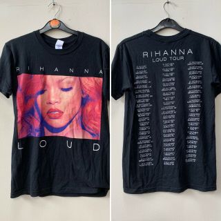 Rihanna Loud Tour T Shirt Size Small 8 Women’s Black 2011
