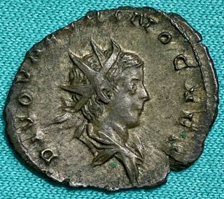253 - 55ad Roman Empire Divus Valerian Ii,  Bi Antoninianus Ch Vf