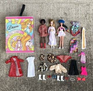 Vintage Topper Dawn Angie Dale Dolls - Accessories,  Clothing,  And Case